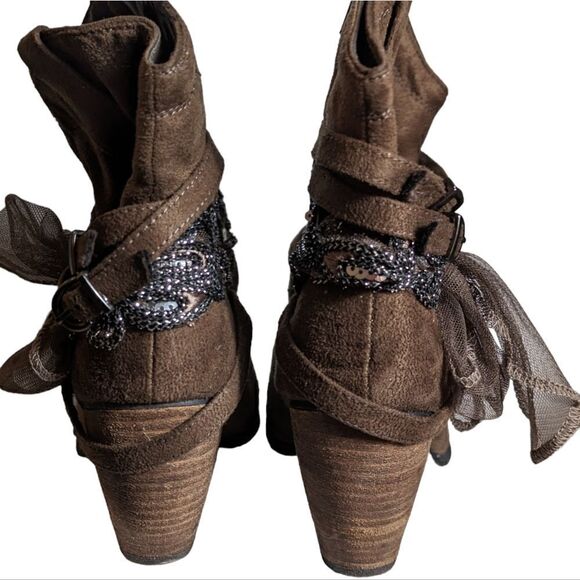 Dolce by Mojo Moxy Brown Cowboy Booties - Picture 5 of 7